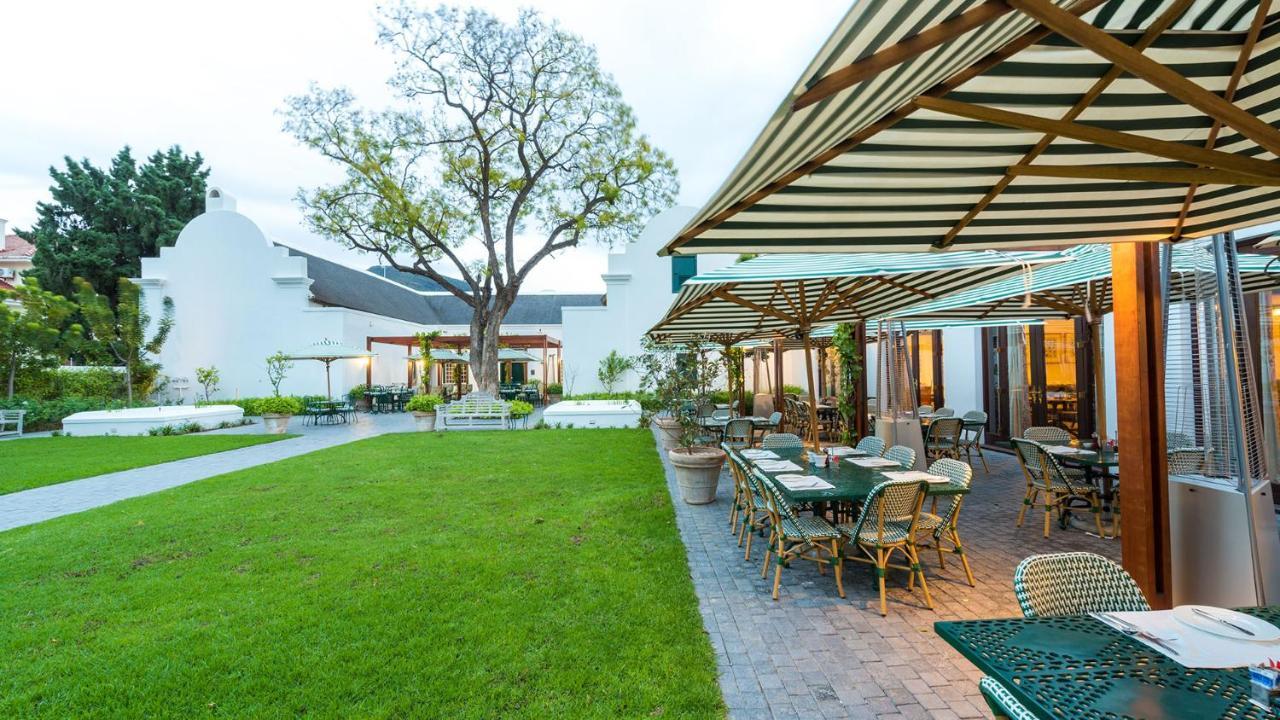 드로스티 호텔 Graaff-Reinet 외부 사진 The restaurant at the Cape Heritage